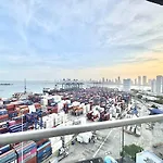 Excepcional Apartamento En Zona De Negocios