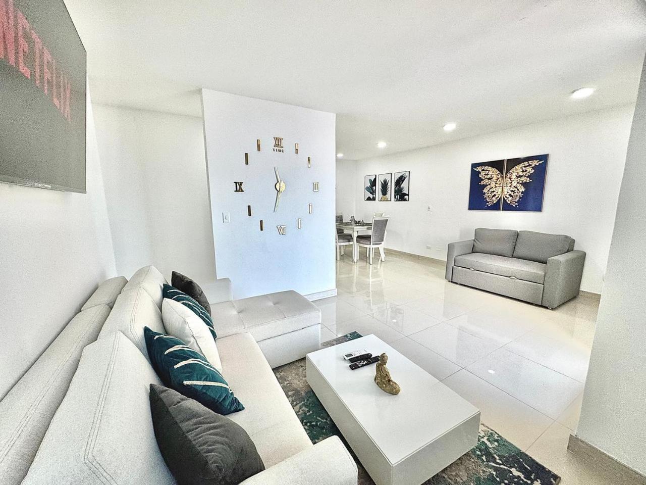 Excepcional Apartamento En Zona De Negocios